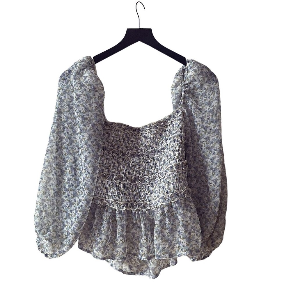 ASTR THE LABEL Blue Floral Smocked Tie Back Top Size M